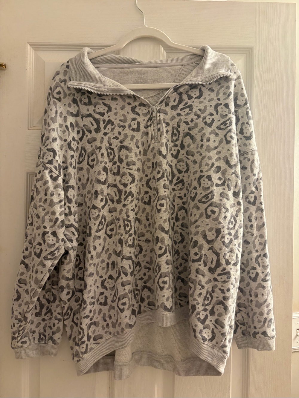 Aerie Women's Gray Leopard Quarter-Zip Pullover